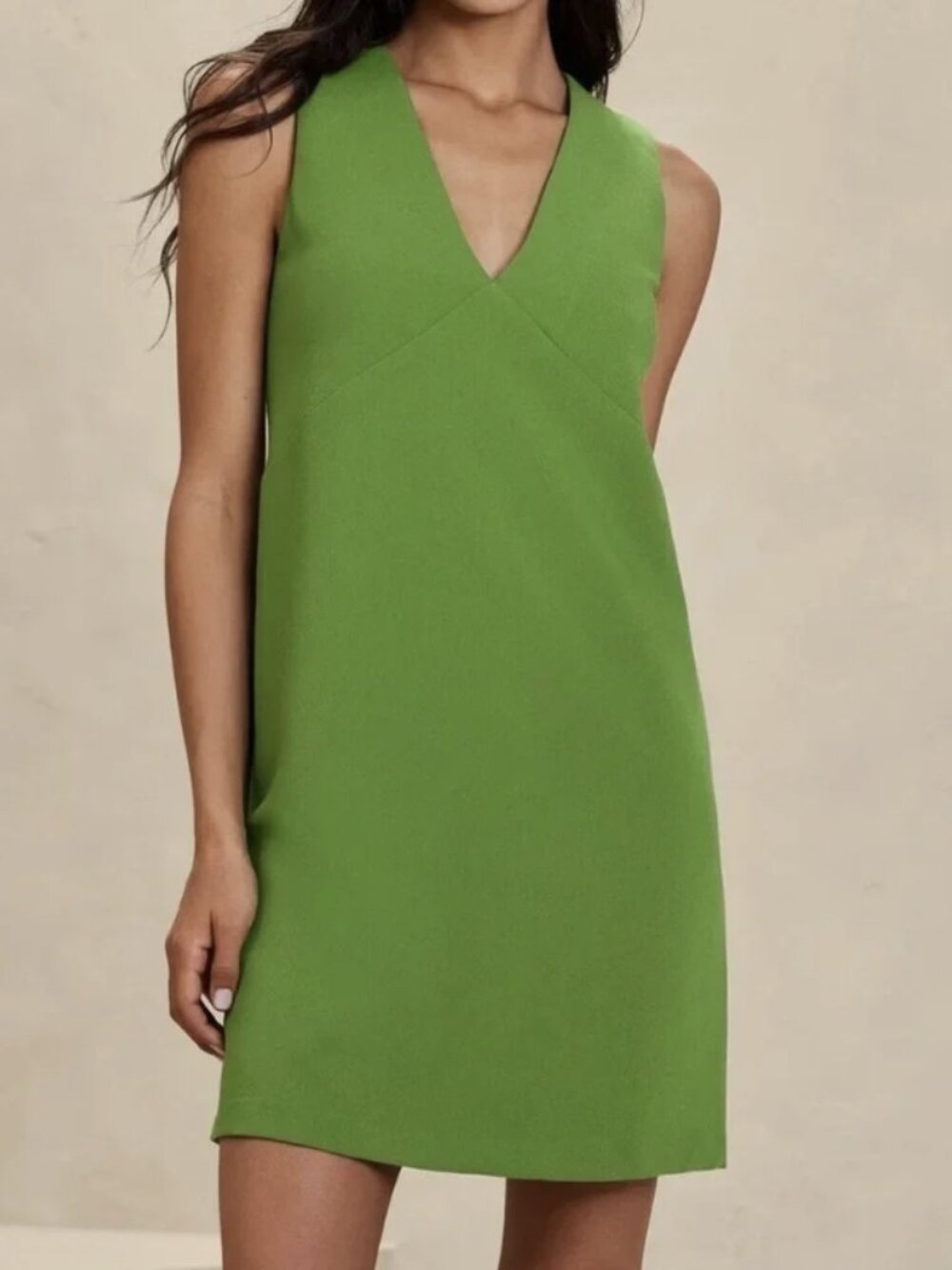 Banana Republic Sz 20 Shift Dress Lined Sleeveless V-neck Green
